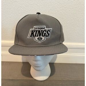 New Never Worn Los Angeles Kings Hockey Flat Lid Baseball Hat One Size Fits All